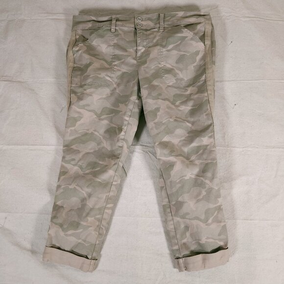 Torrid Camo Pants Womens 16 Cropped Twill Aviator Stretch Cuffed Side Stripes - Picture 1 of 16